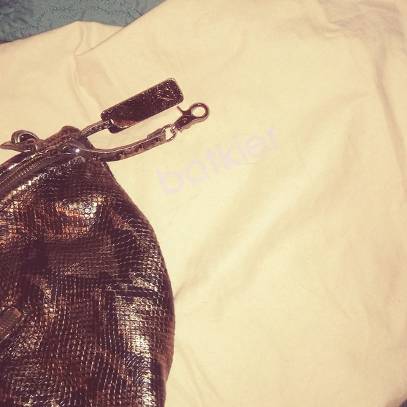 Botkier - Picture 3 of 7